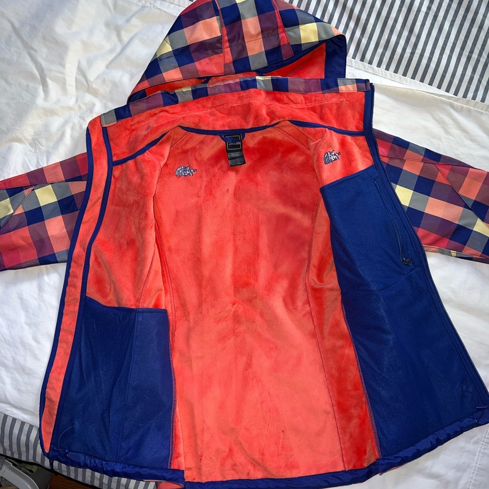 The North Face Softshell Jacket - image 6